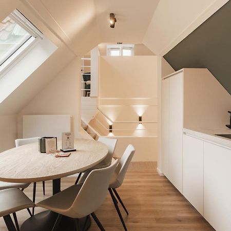 Highest Five By Romy&Travis Apartment Брюж Екстериор снимка